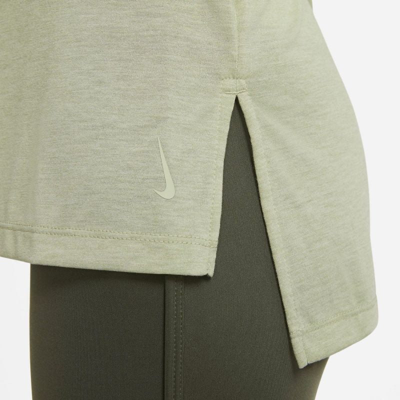 Brezrokavnik Nike Yoga W CQ8826-369