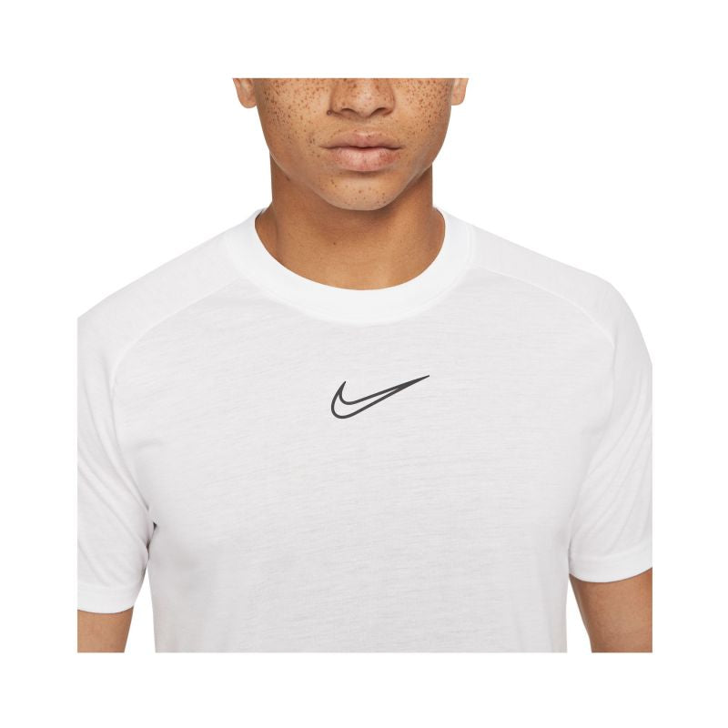 Nike Dri-FIT Academy Yoga Bonito M CZ0982-100 majica